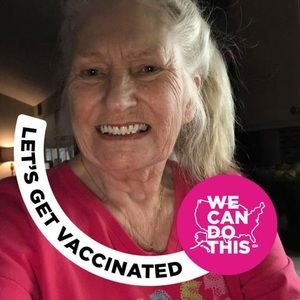 Meet your Posher, Adrienne